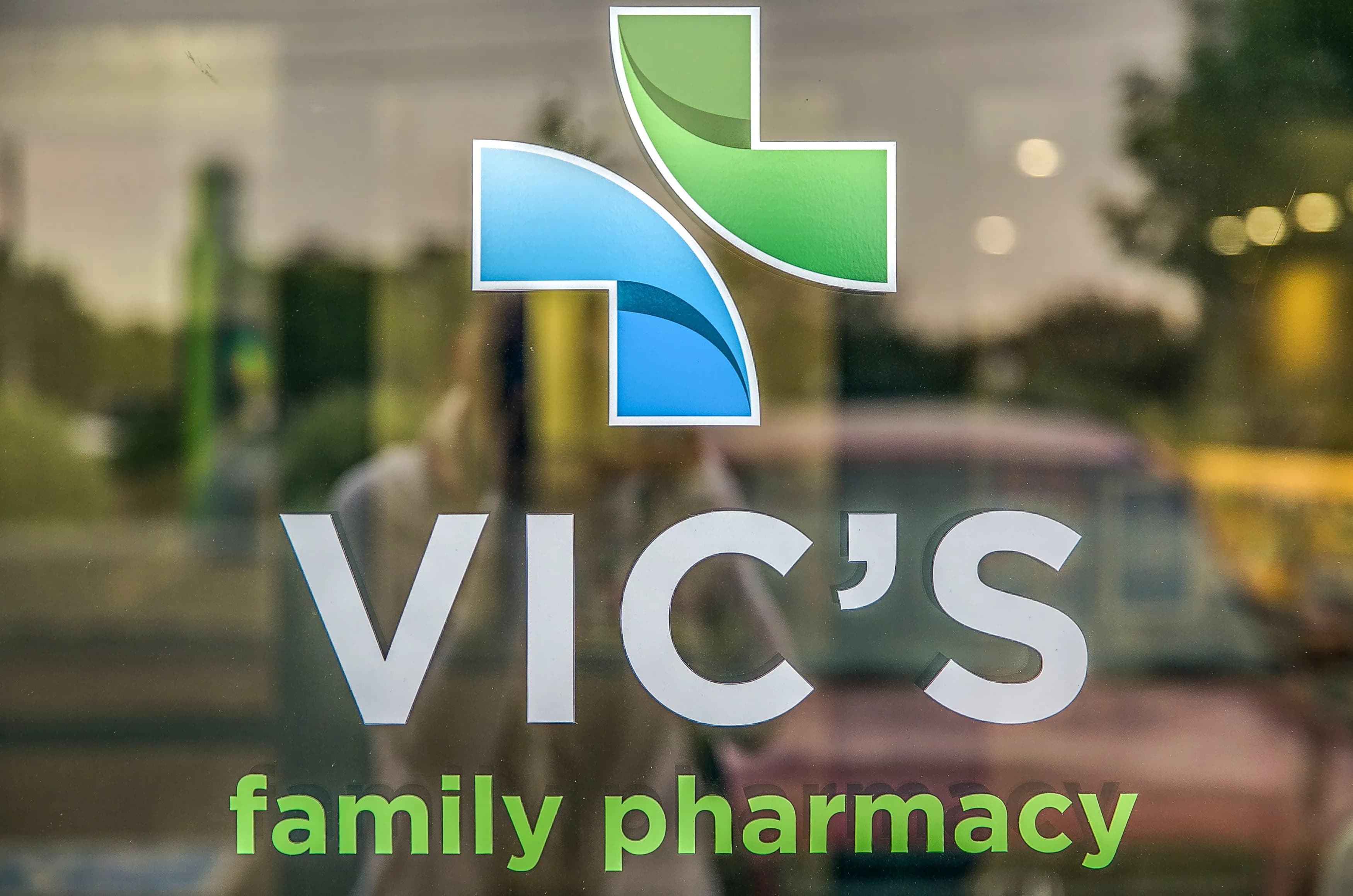 Compounding at Vic's Family Pharmacy